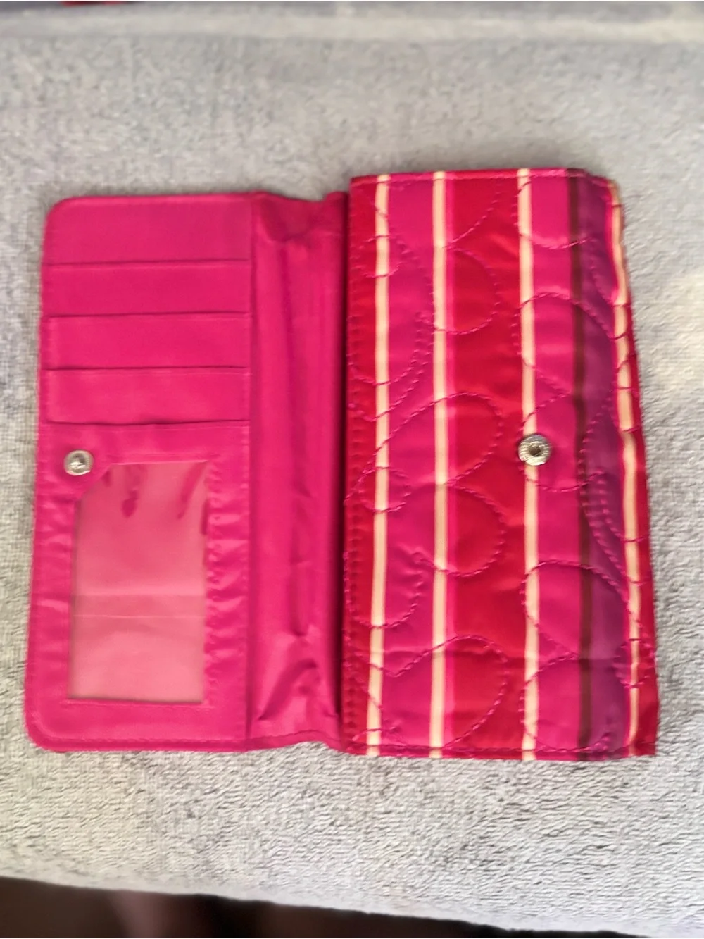 Women’s Quilted Pink Stripe Wallet